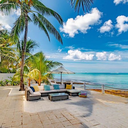 Seaview Oceanfront Villa - With Private Pool Nassau Exterior foto