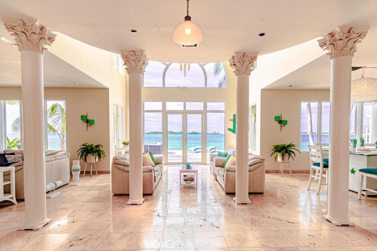 Seaview Oceanfront Villa - With Private Pool Nassau Exterior foto