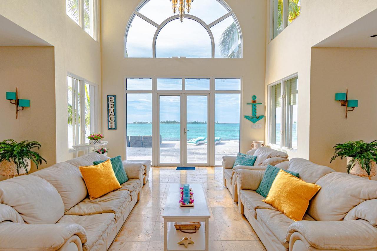 Seaview Oceanfront Villa - With Private Pool Nassau Exterior foto