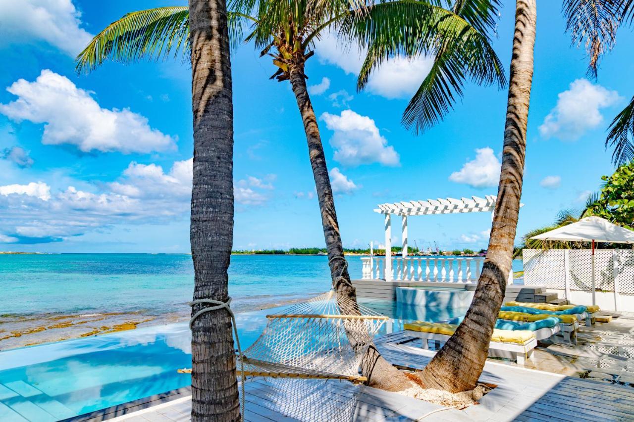 Seaview Oceanfront Villa - With Private Pool Nassau Exterior foto